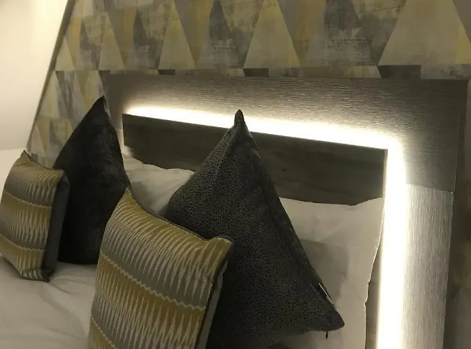 Sunset Studio Apartments